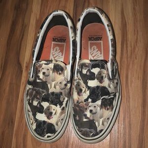 P U P P Y   V A N S!